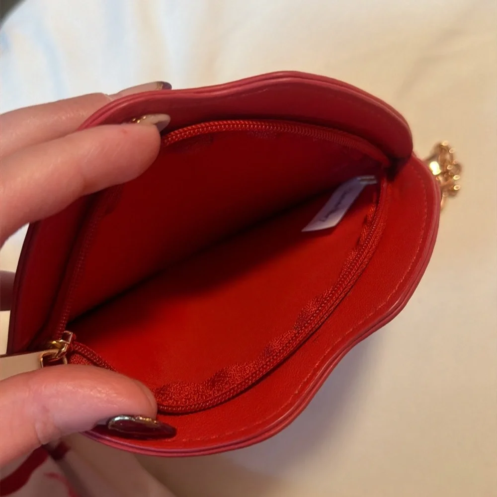 LIP BUNDLE💋 - Picture 15 of 15